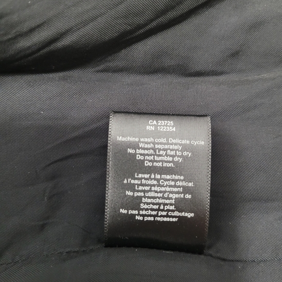 Talula-Aritzia,Faux Fur sleeveless vest in Gray/Brown Color. Hook closure.Size:M - Picture 6 of 6